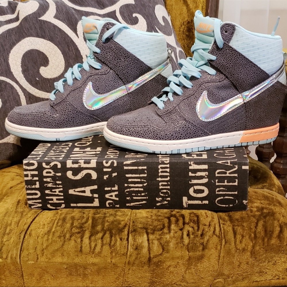 Nike Sky High Dunks